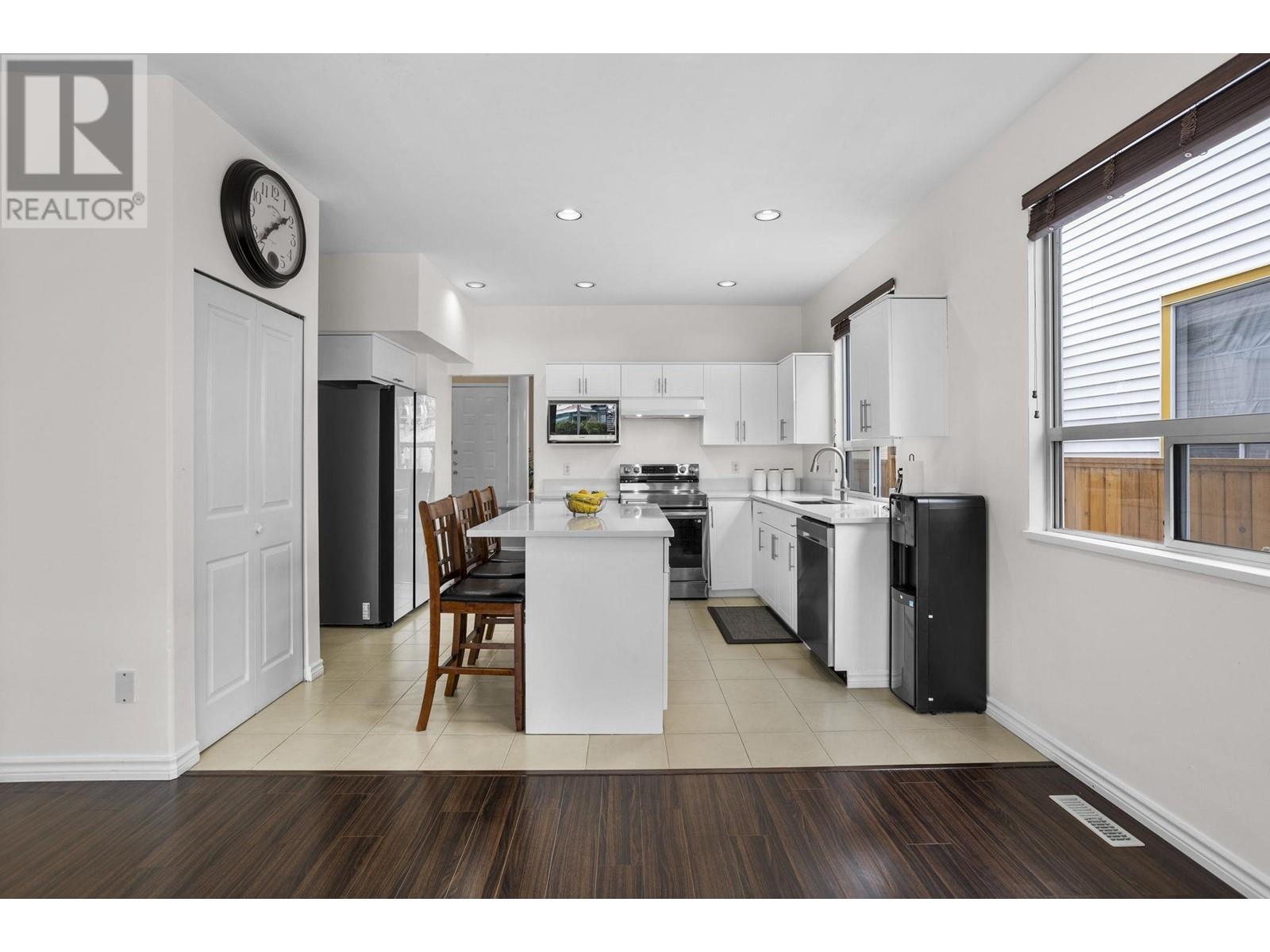 2620 Coast Meridian Road, Port Coquitlam, British Columbia  V3B 3M3 - Photo 19 - R2976692