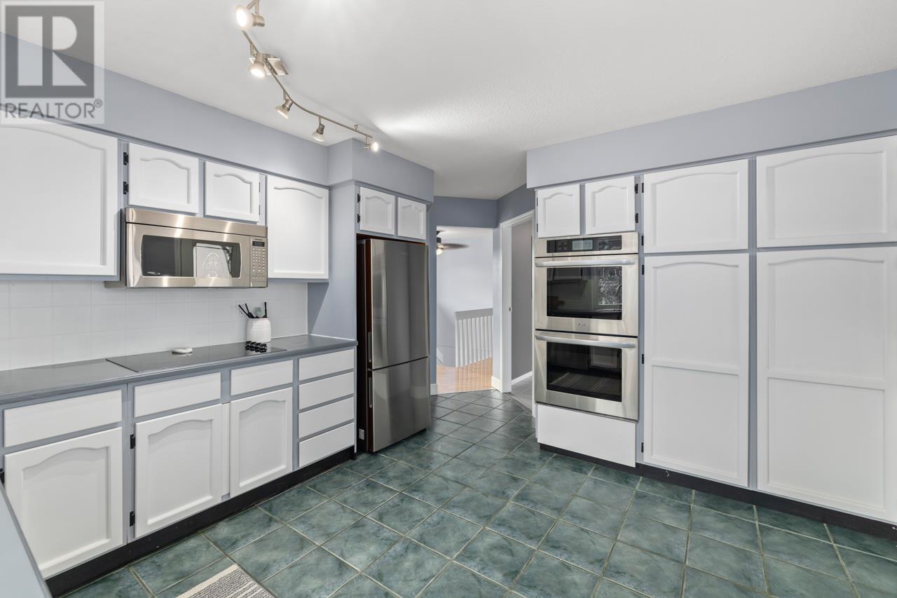 629 Bentley Road, Port Moody, British Columbia  V3H 3A4 - Photo 12 - R2976660
