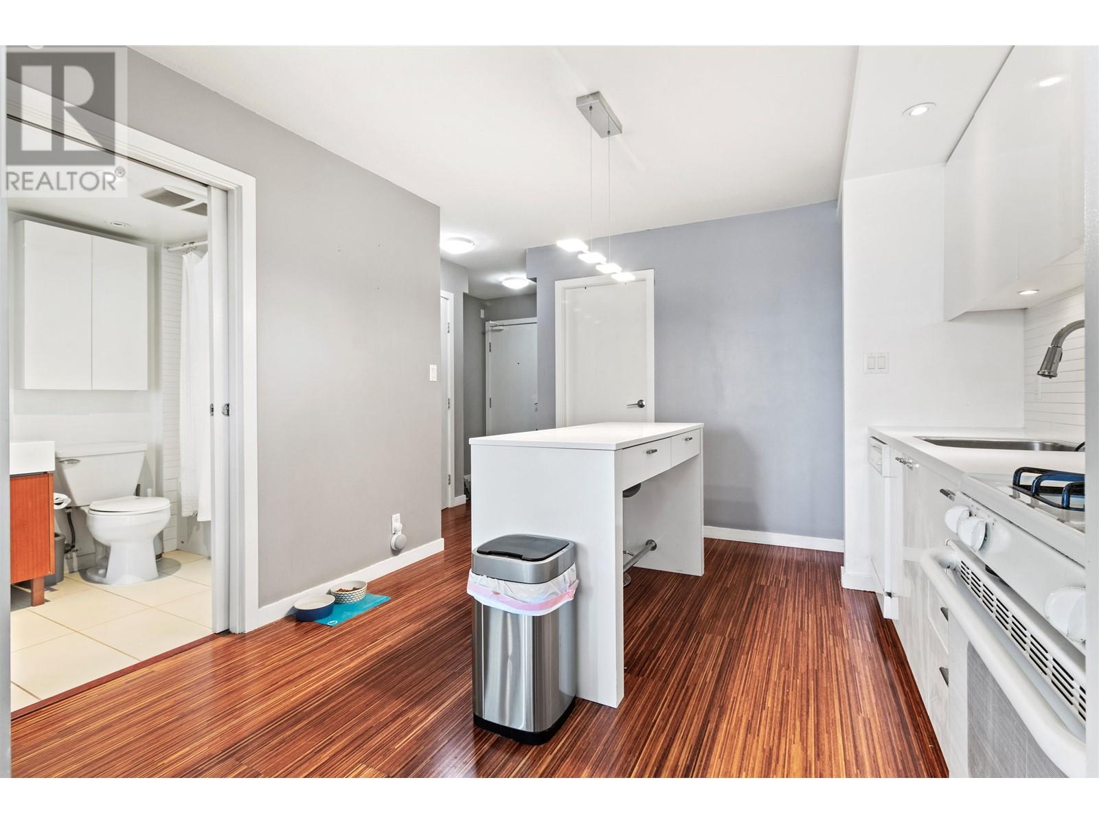 708 328 E 11th Avenue, Vancouver, British Columbia  V5T 4W1 - Photo 3 - R2978813