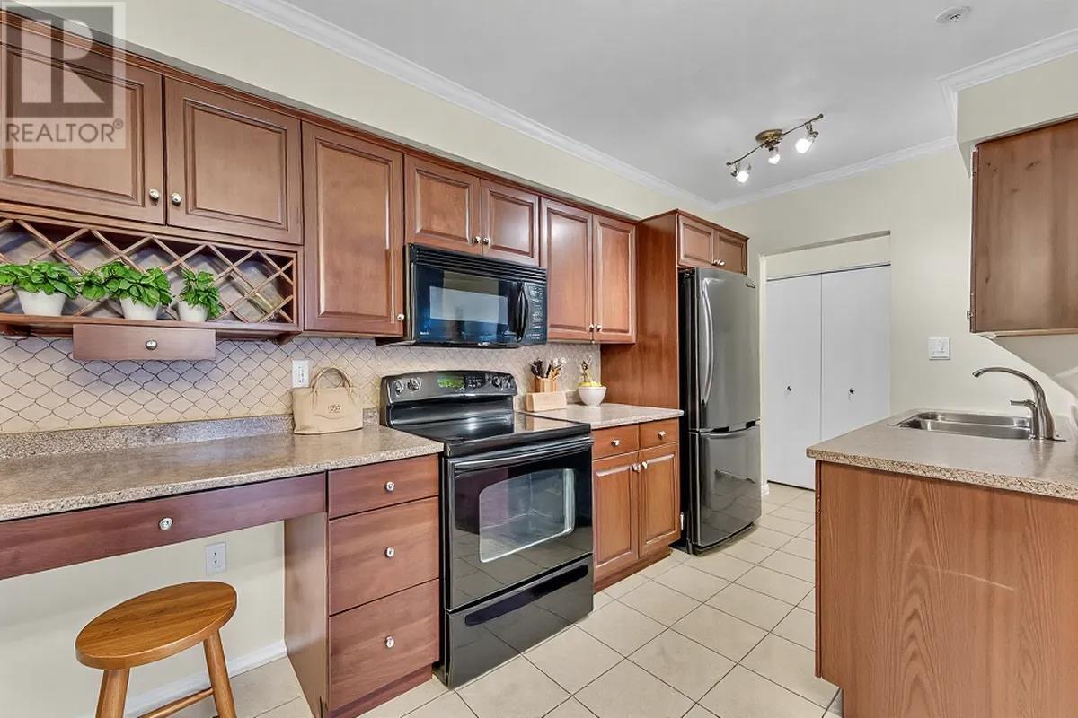 302 36 E 14 Avenue, Vancouver, British Columbia  V5T 4C9 - Photo 8 - R2982173