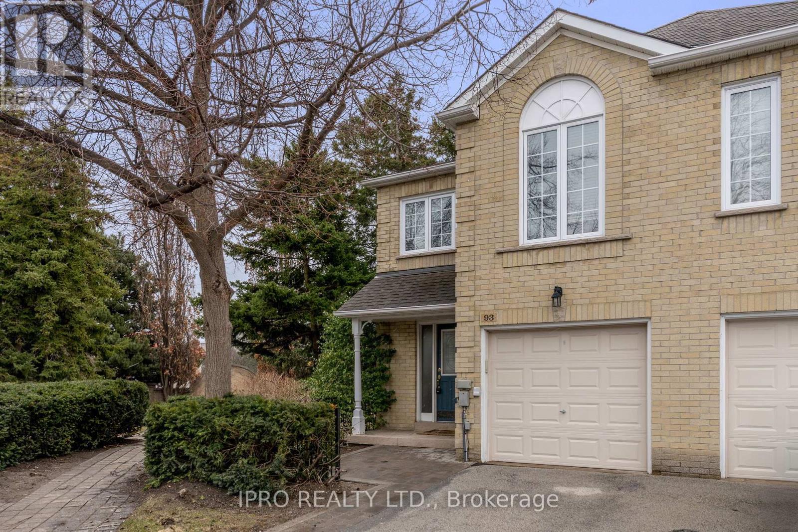 Property at 93 HARTNELL SQUARE image 2