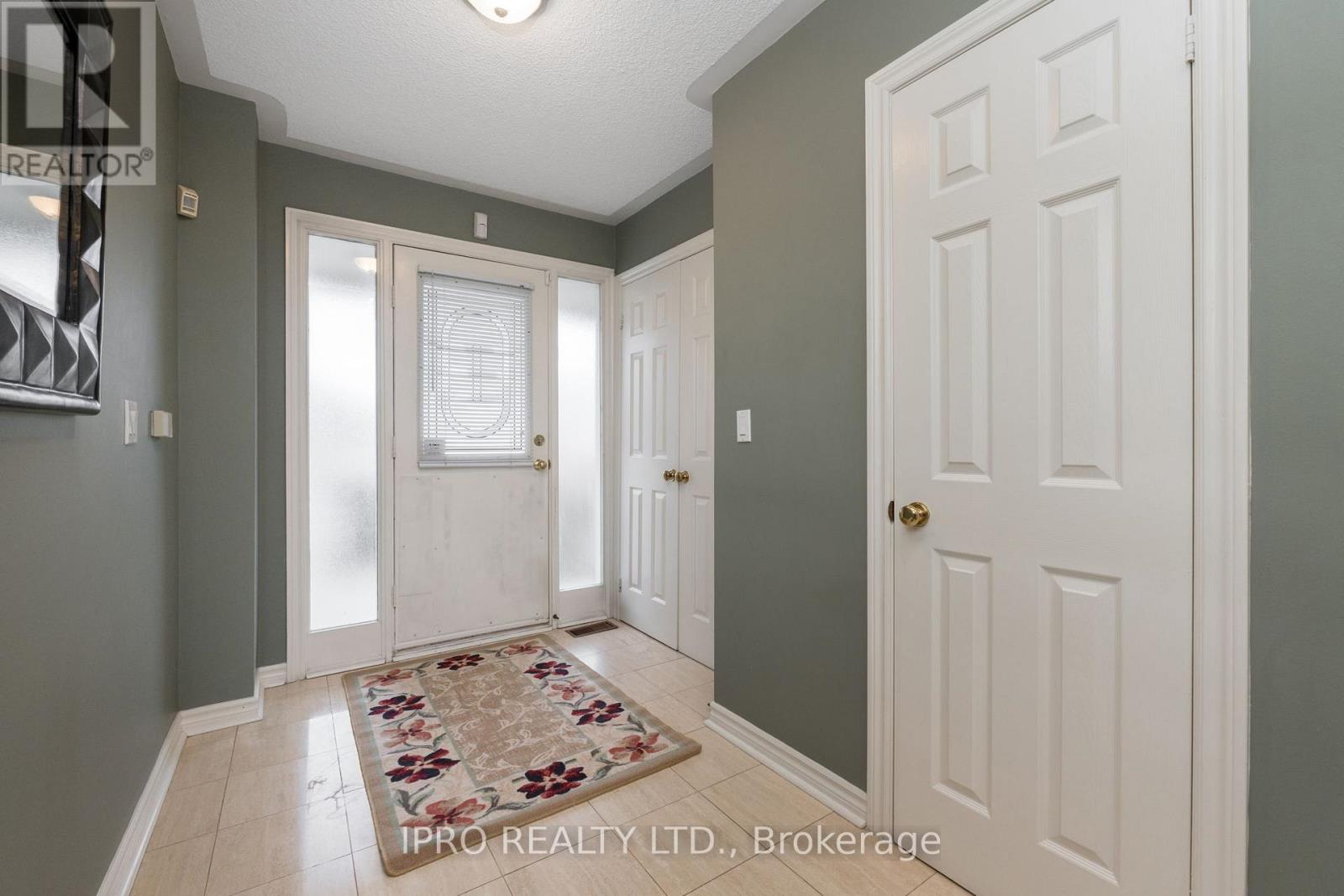 Property at 93 HARTNELL SQUARE image 4