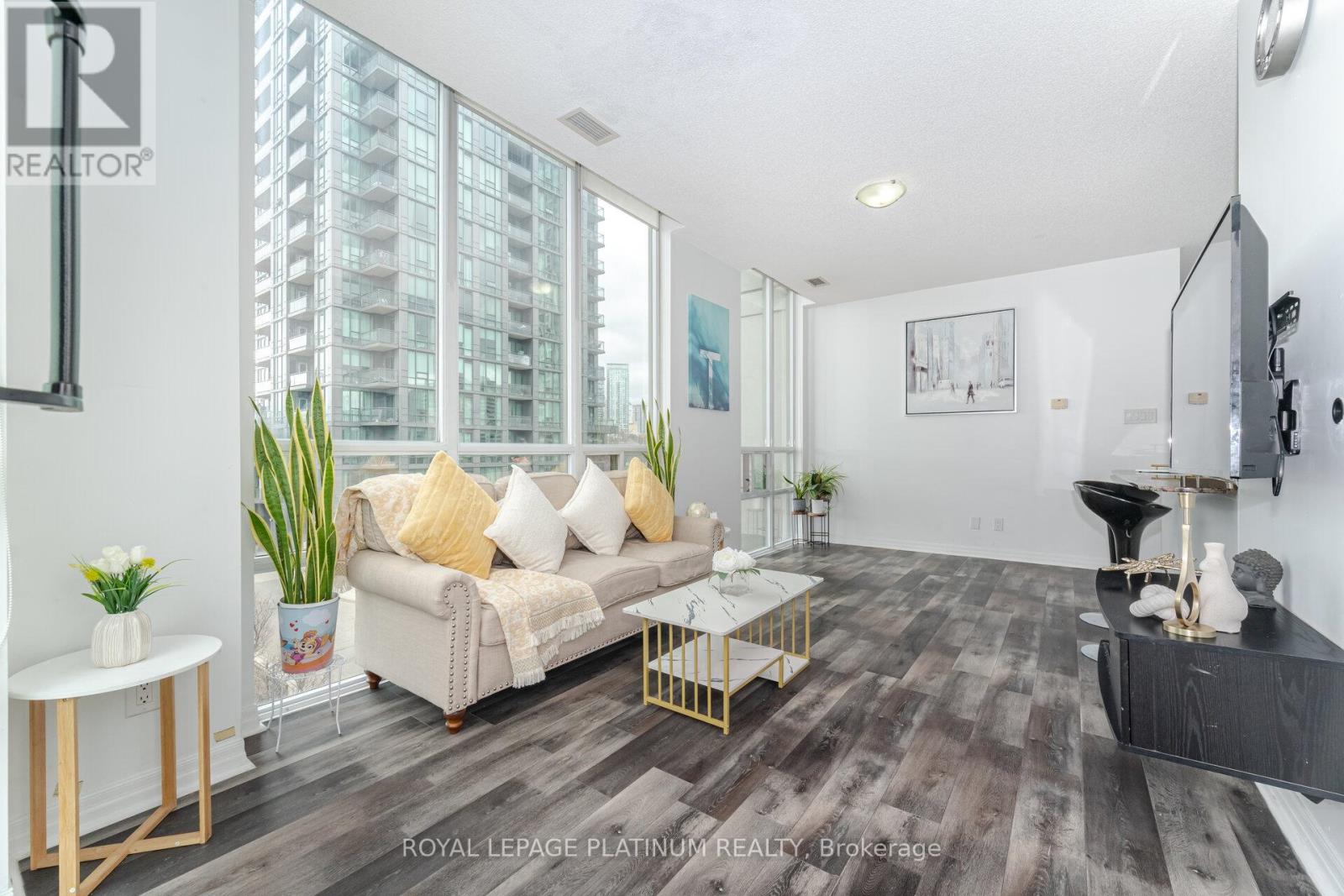 510 - 3515 Kariya Drive, Mississauga, Ontario  L5B 0C1 - Photo 16 - W12042825