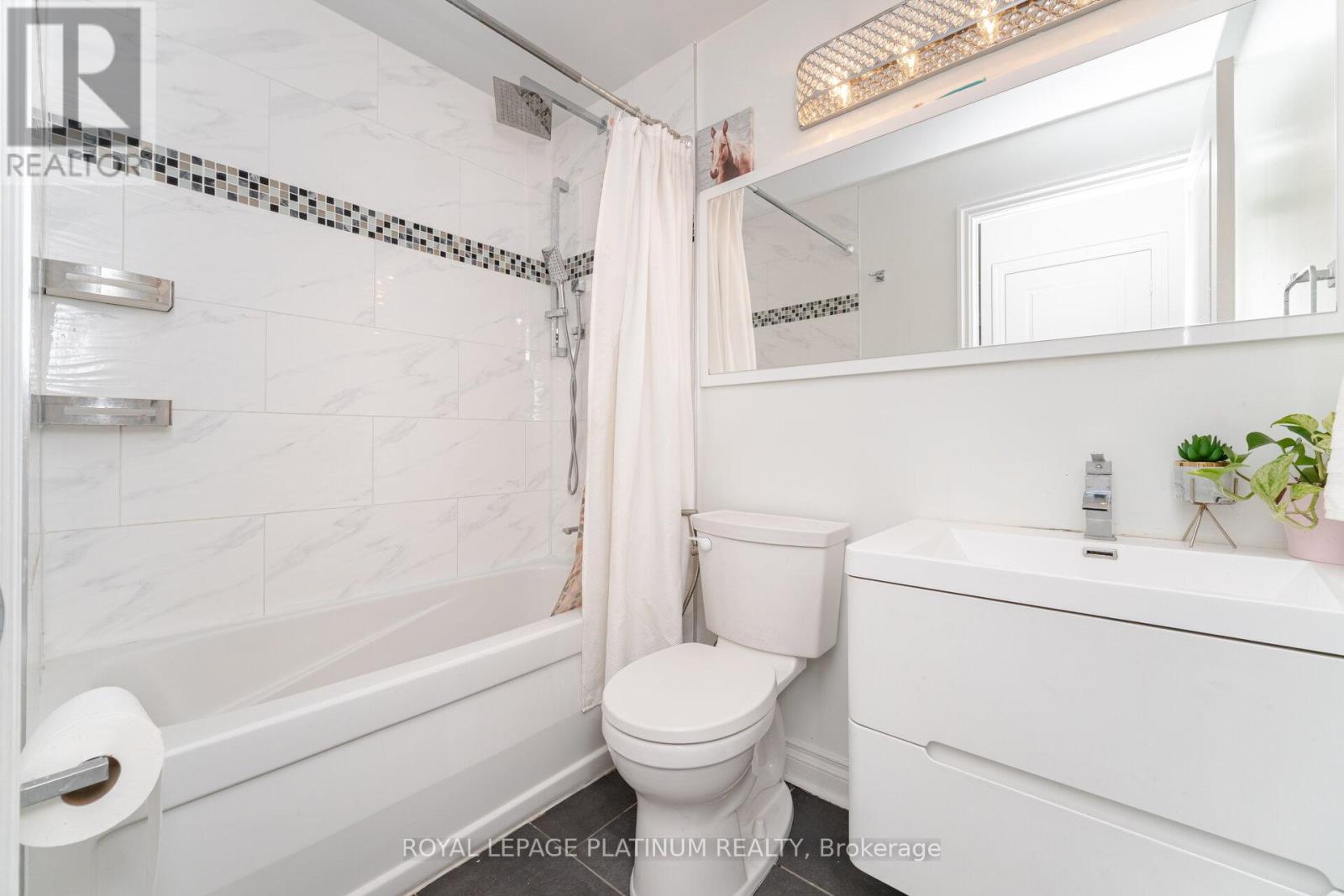 510 - 3515 Kariya Drive, Mississauga, Ontario  L5B 0C1 - Photo 20 - W12042825