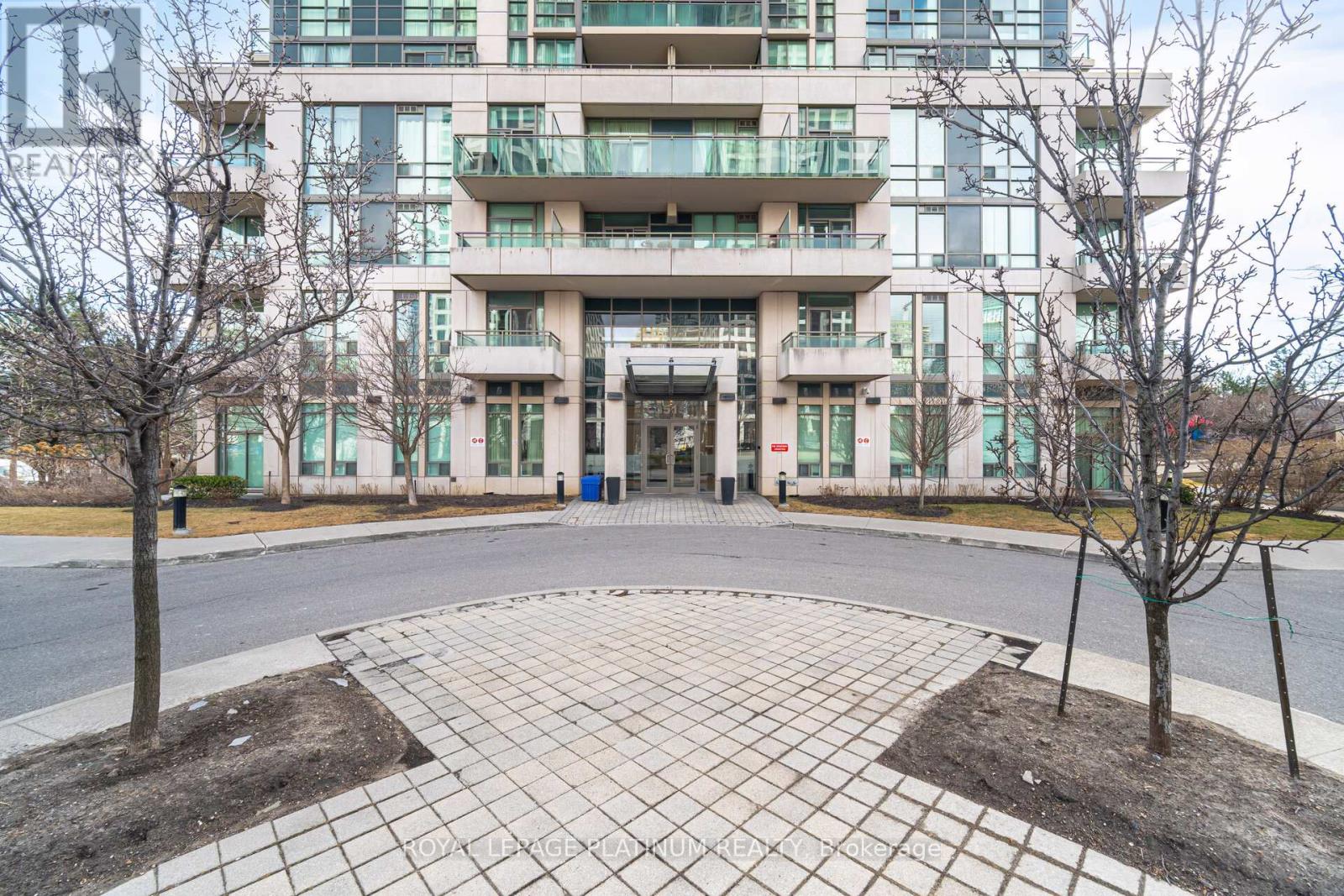 510 - 3515 Kariya Drive, Mississauga, Ontario  L5B 0C1 - Photo 3 - W12042825