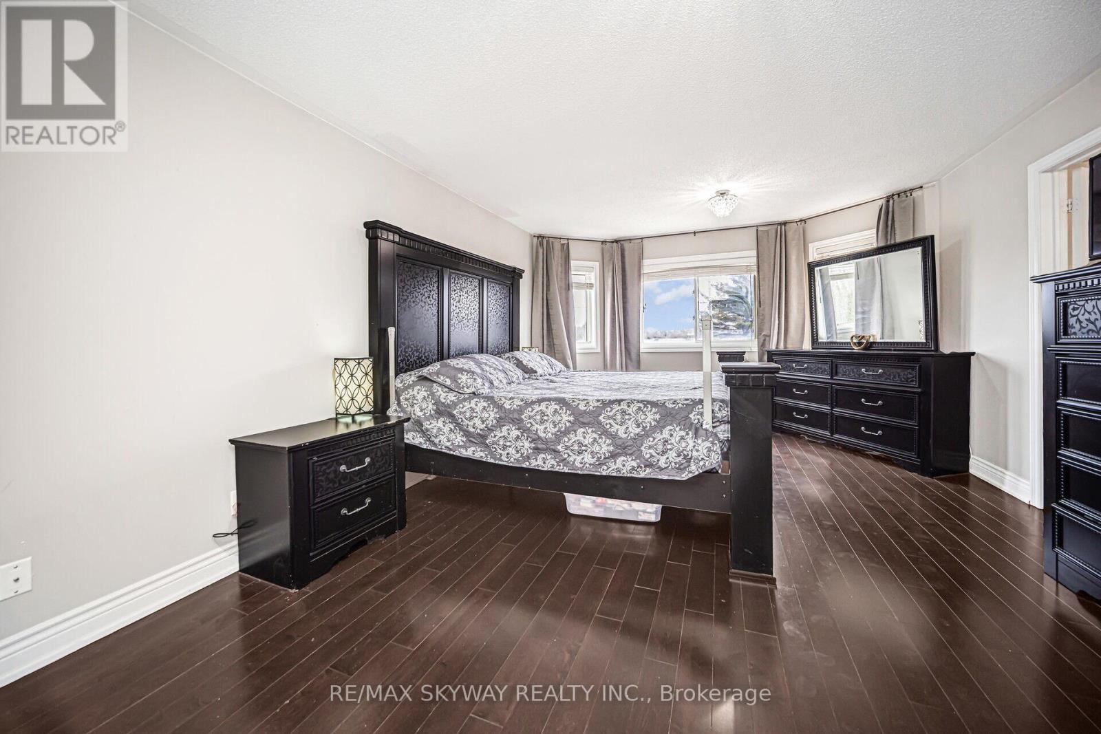 22 Callaghan Crescent, Halton Hills, Ontario  L7G 6A5 - Photo 25 - W12042848