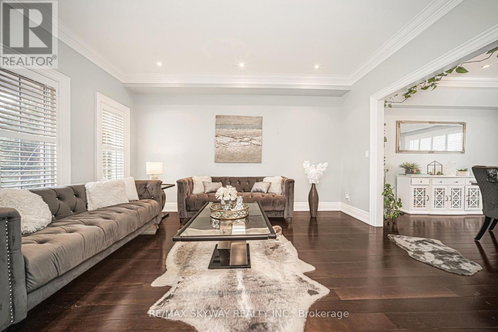 22 Callaghan Crescent, Halton Hills, Ontario  L7G 6A5 - Photo 6 - W12042848