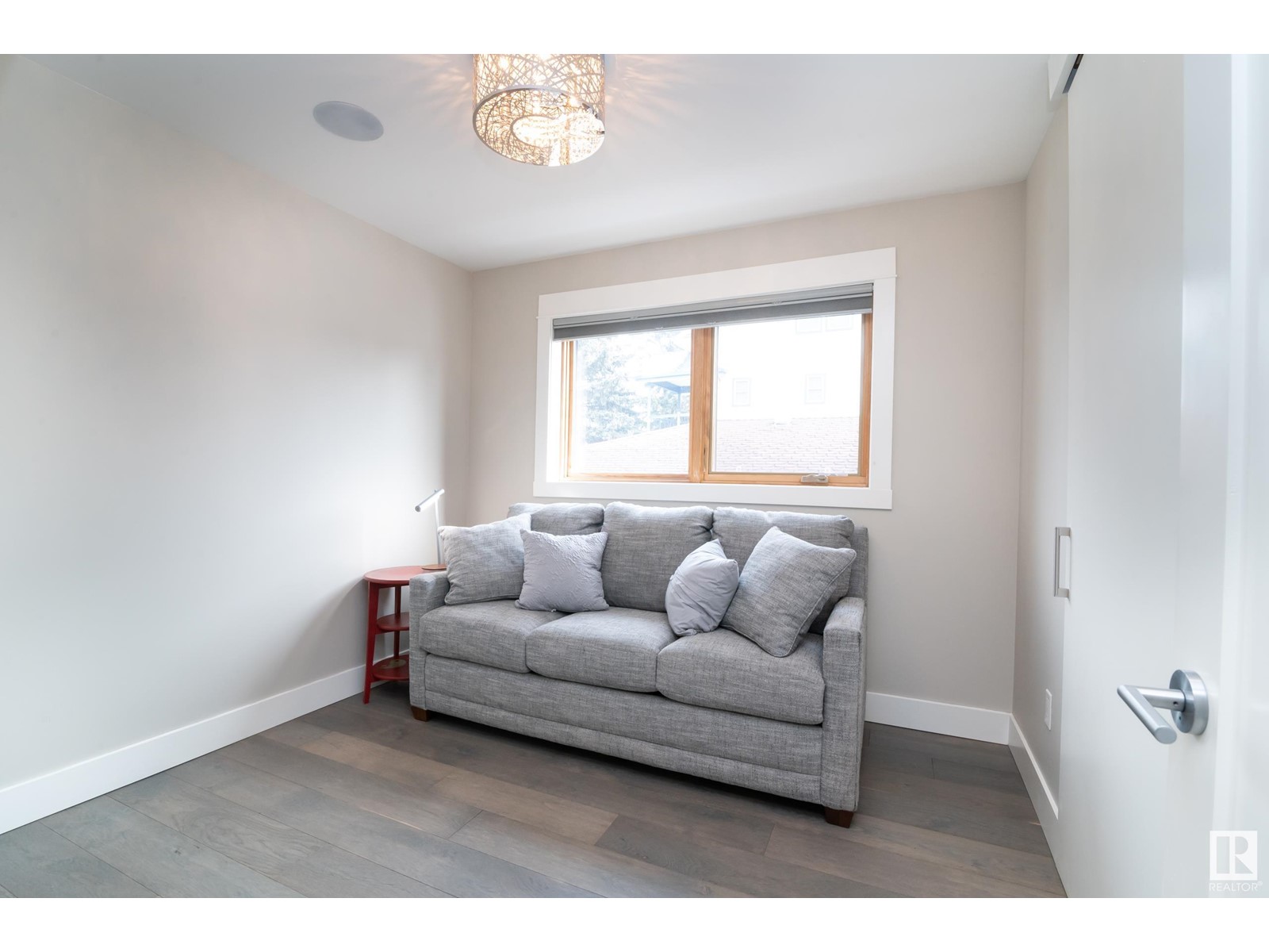 Property at 9629 84 AV NW image 4