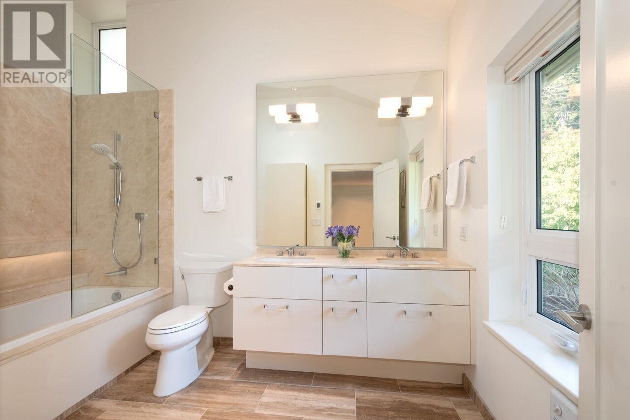 6955 Odlum Court, West Vancouver, British Columbia  V7W 3B6 - Photo 25 - R2972449