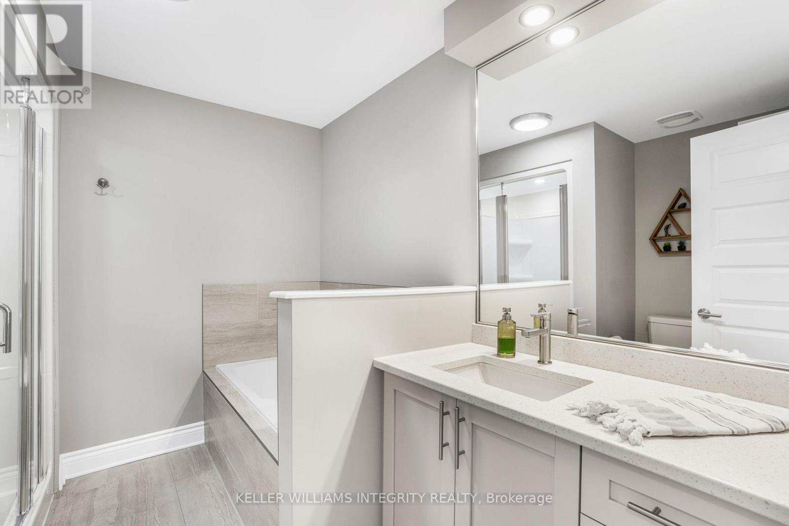 125 - 292 Masters Lane, Clarence-Rockland, Ontario  K4K 0K5 - Photo 7 - X12042905