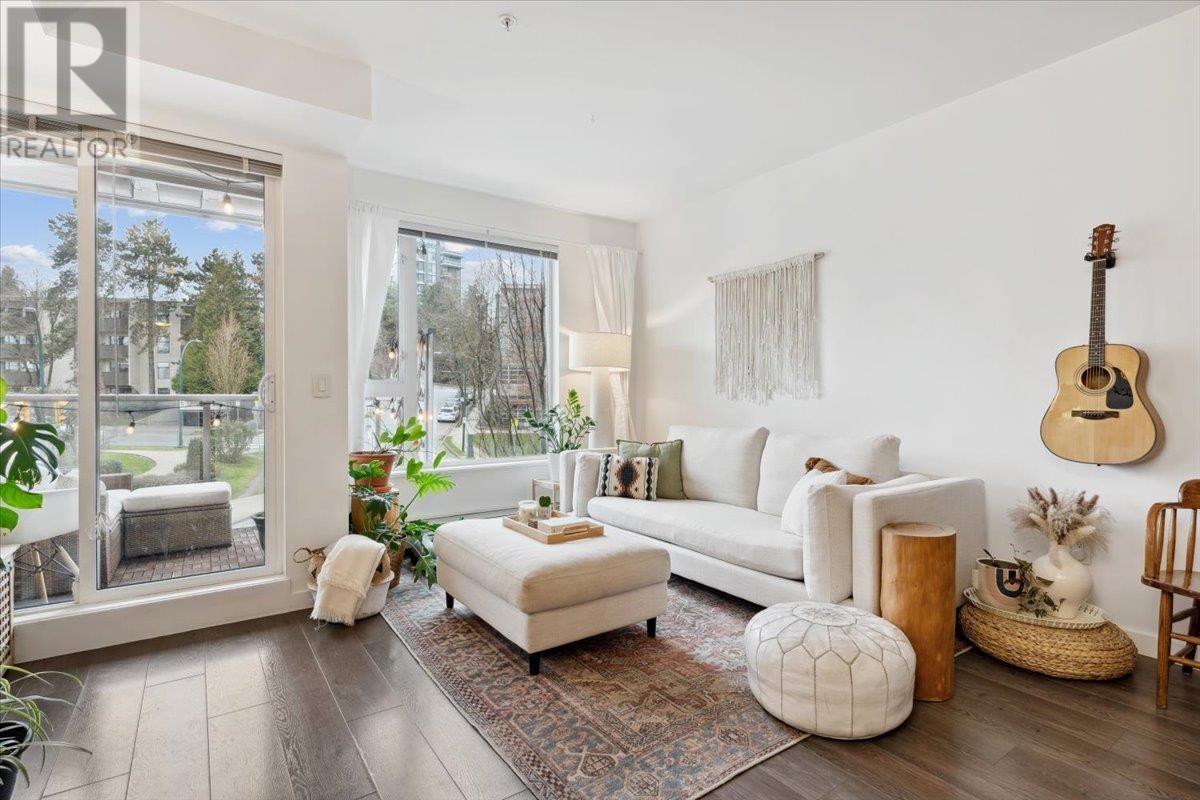 404 417 GREAT NORTHERN WAY, vancouver, British Columbia
