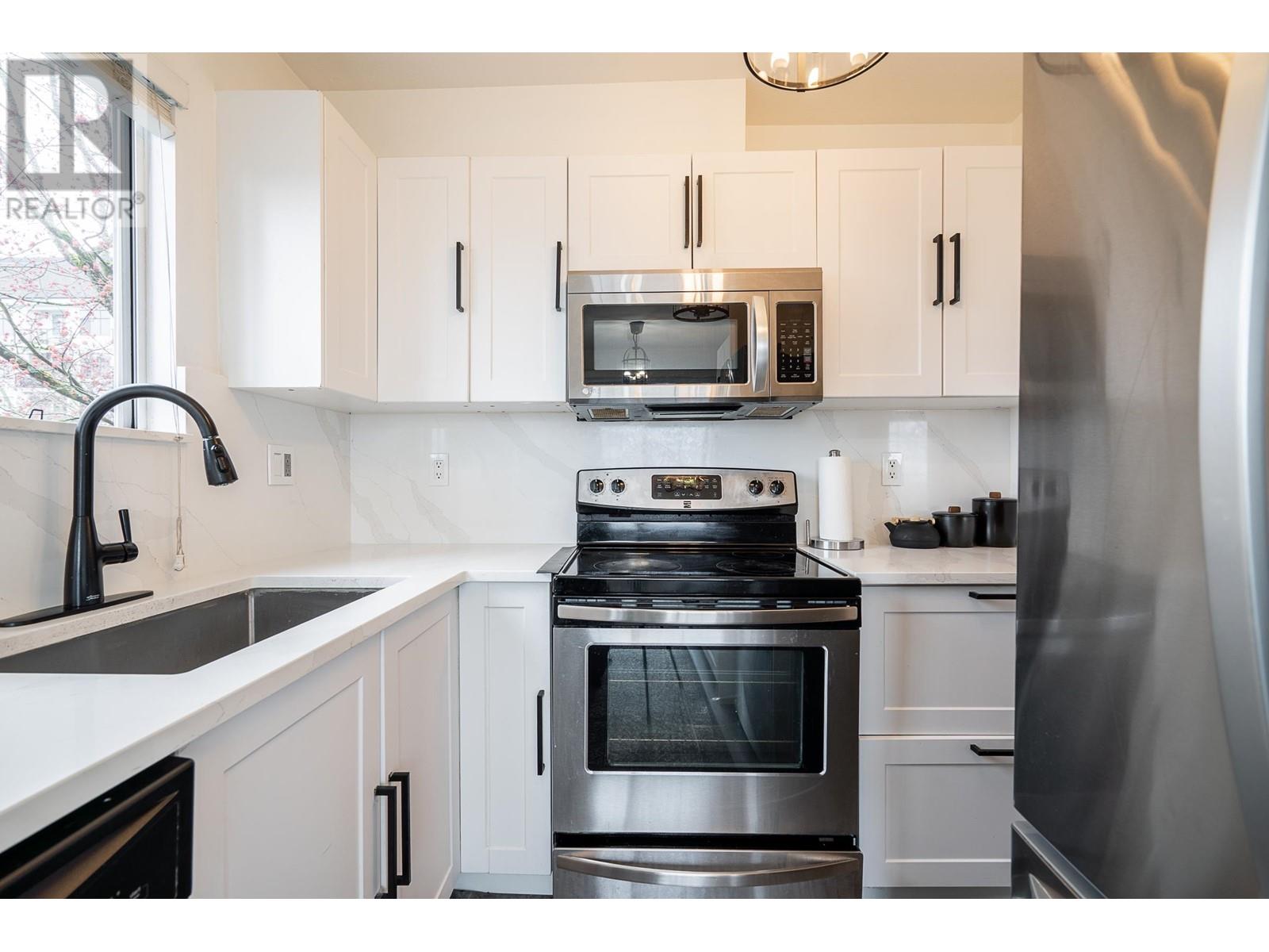 213 888 Gauthier Avenue, Coquitlam, British Columbia  V3K 6Y1 - Photo 13 - R2982272