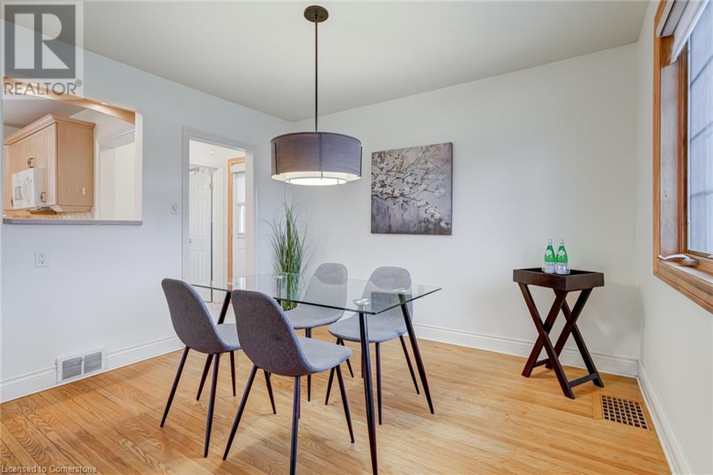 Property at 21 GAILMONT Drive image 4