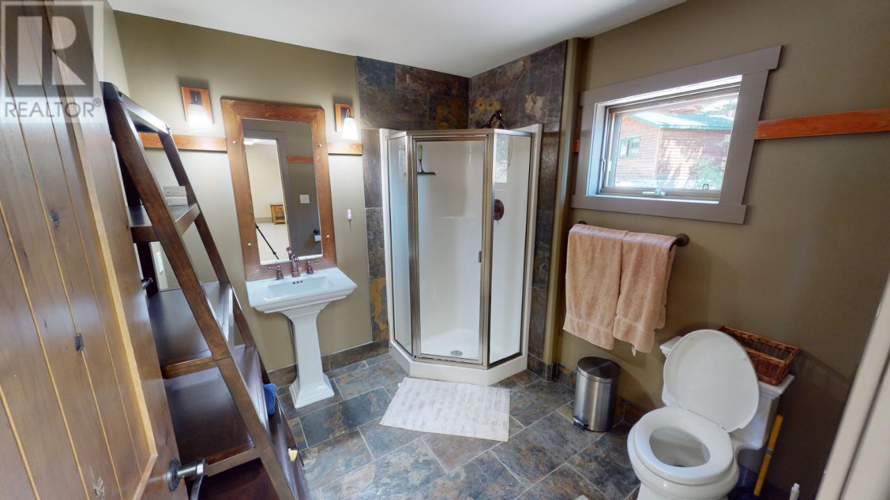 4930 93 Highway, Radium Hot Springs, British Columbia  V0A 1M0 - Photo 15 - 10340181