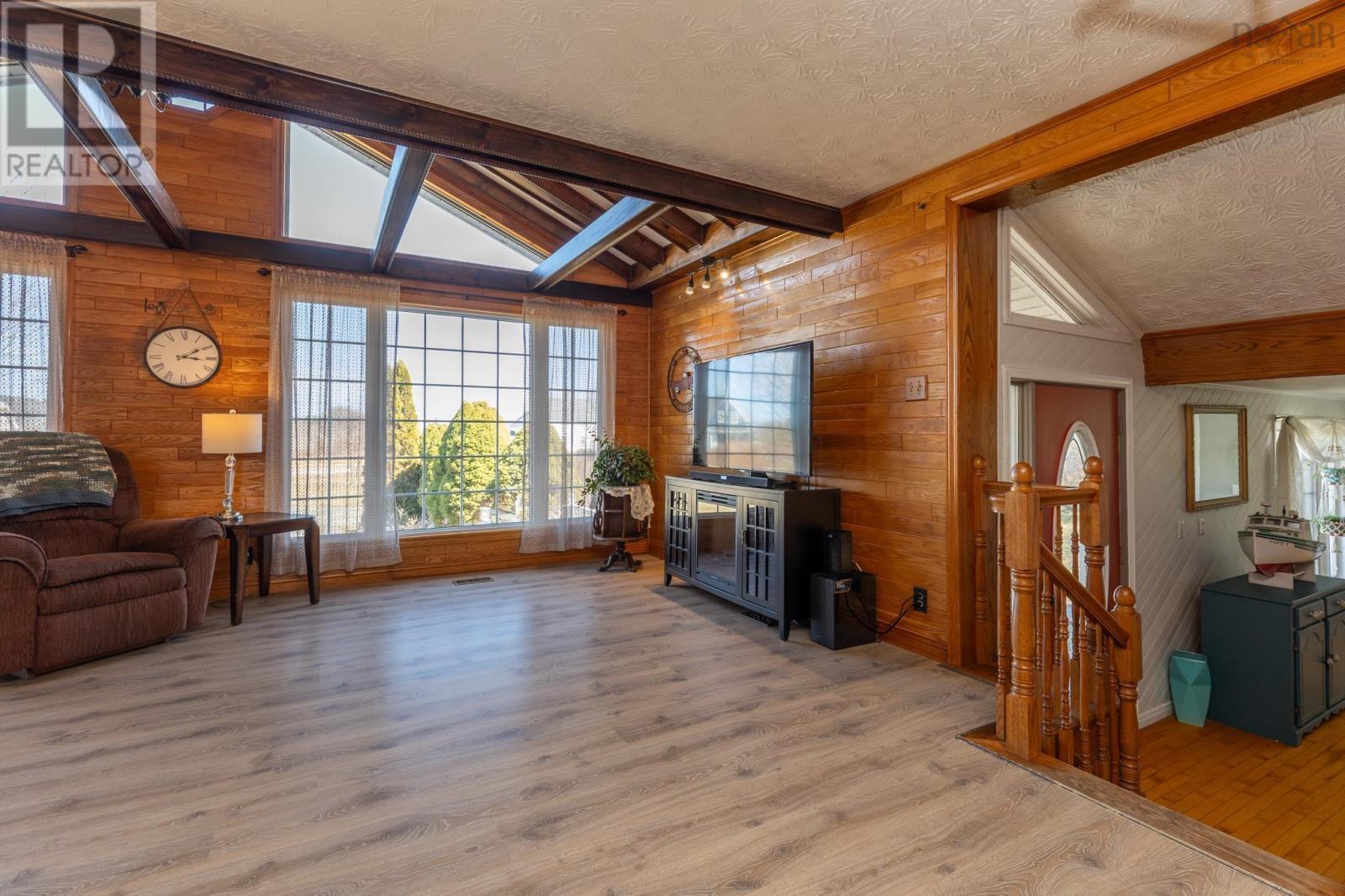 81 Chemin Des Cottreau Road, Wedgeport, Nova Scotia  B0W 3P0 - Photo 13 - 202505877