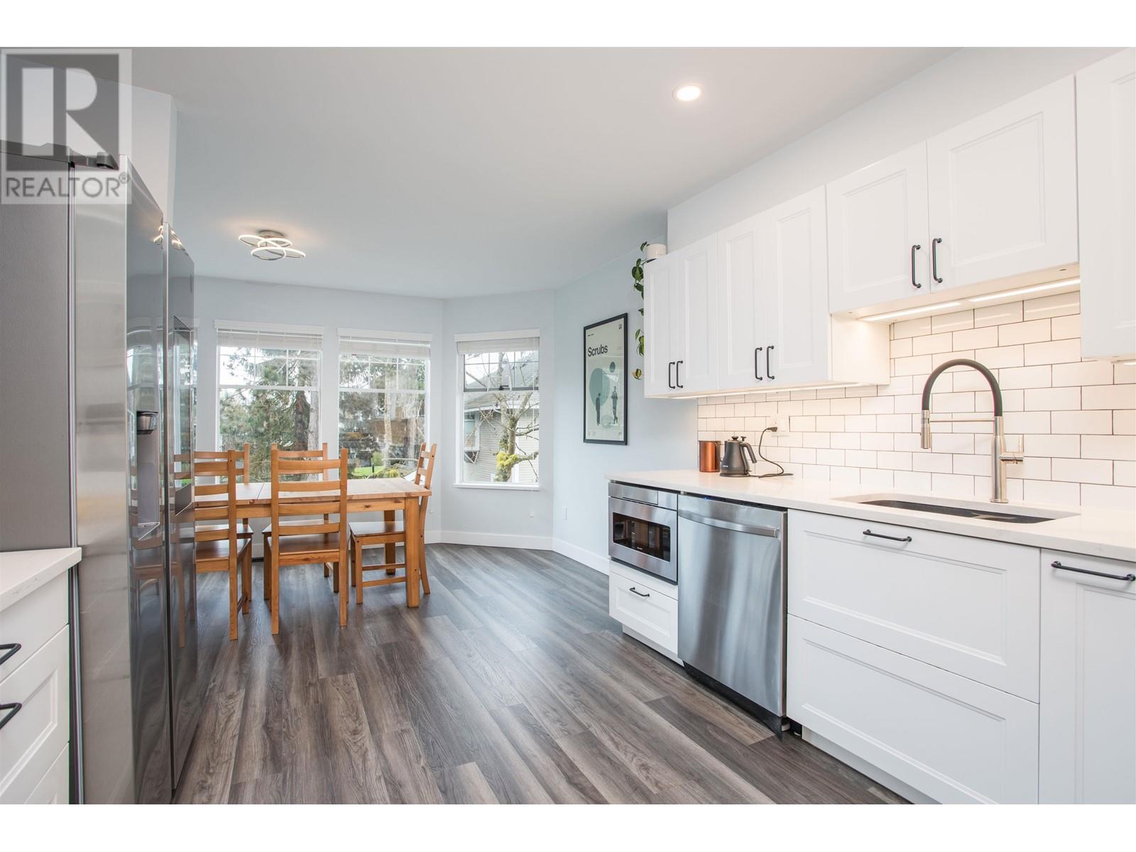 13 1140 Falcon Drive, Coquitlam, British Columbia  V3E 2J6 - Photo 5 - R2981864