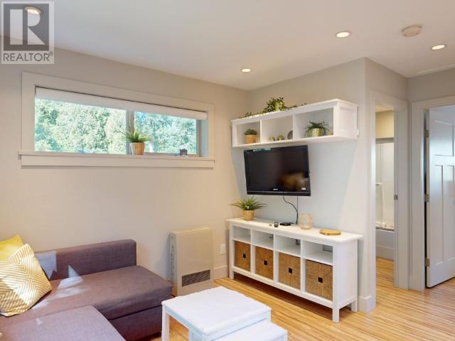 7111 Baker Street, Powell River, British Columbia  V8A 3T1 - Photo 59 - 18820