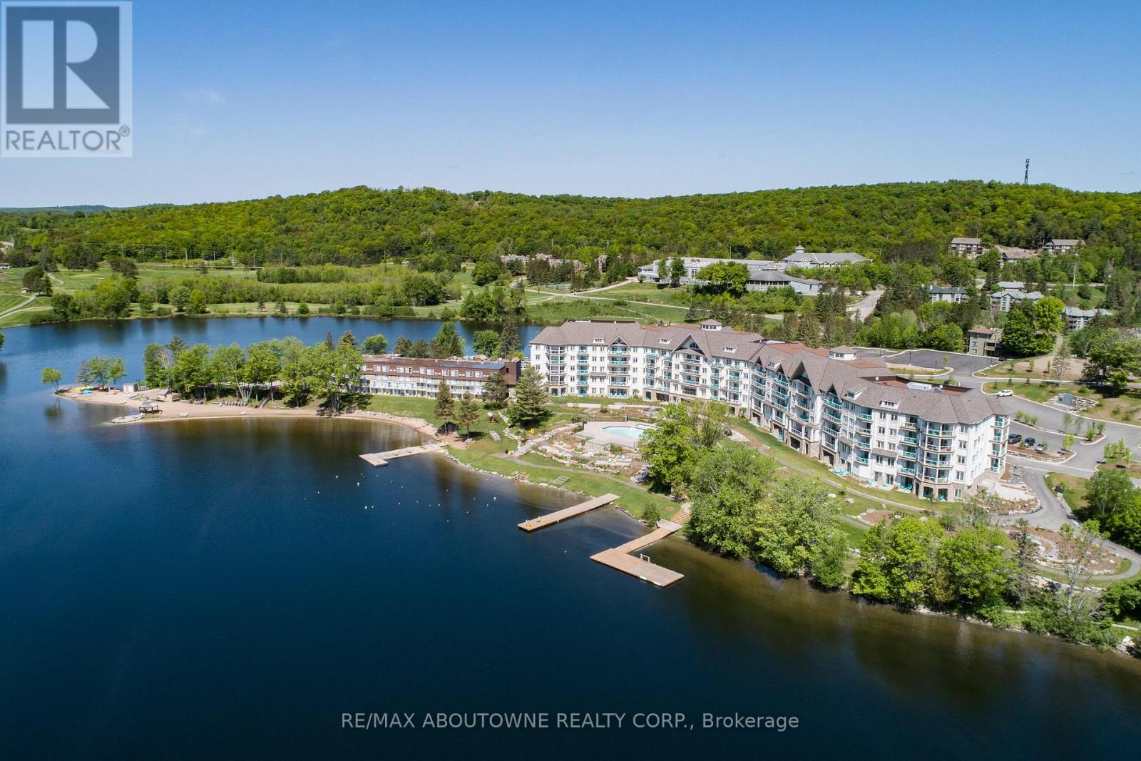 332 - 25 Pen Lake Point Road, Huntsville, Ontario  P1H 1A9 - Photo 1 - X12042882