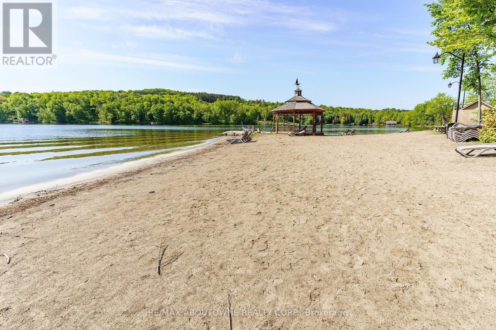 332 - 25 Pen Lake Point Road, Huntsville, Ontario  P1H 1A9 - Photo 16 - X12042882