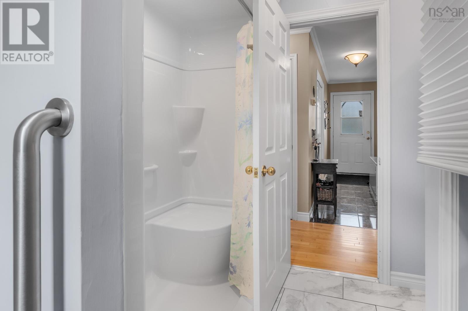 8 Cumberland Way, Windsor Junction, Nova Scotia  B2T 1H4 - Photo 29 - 202505874