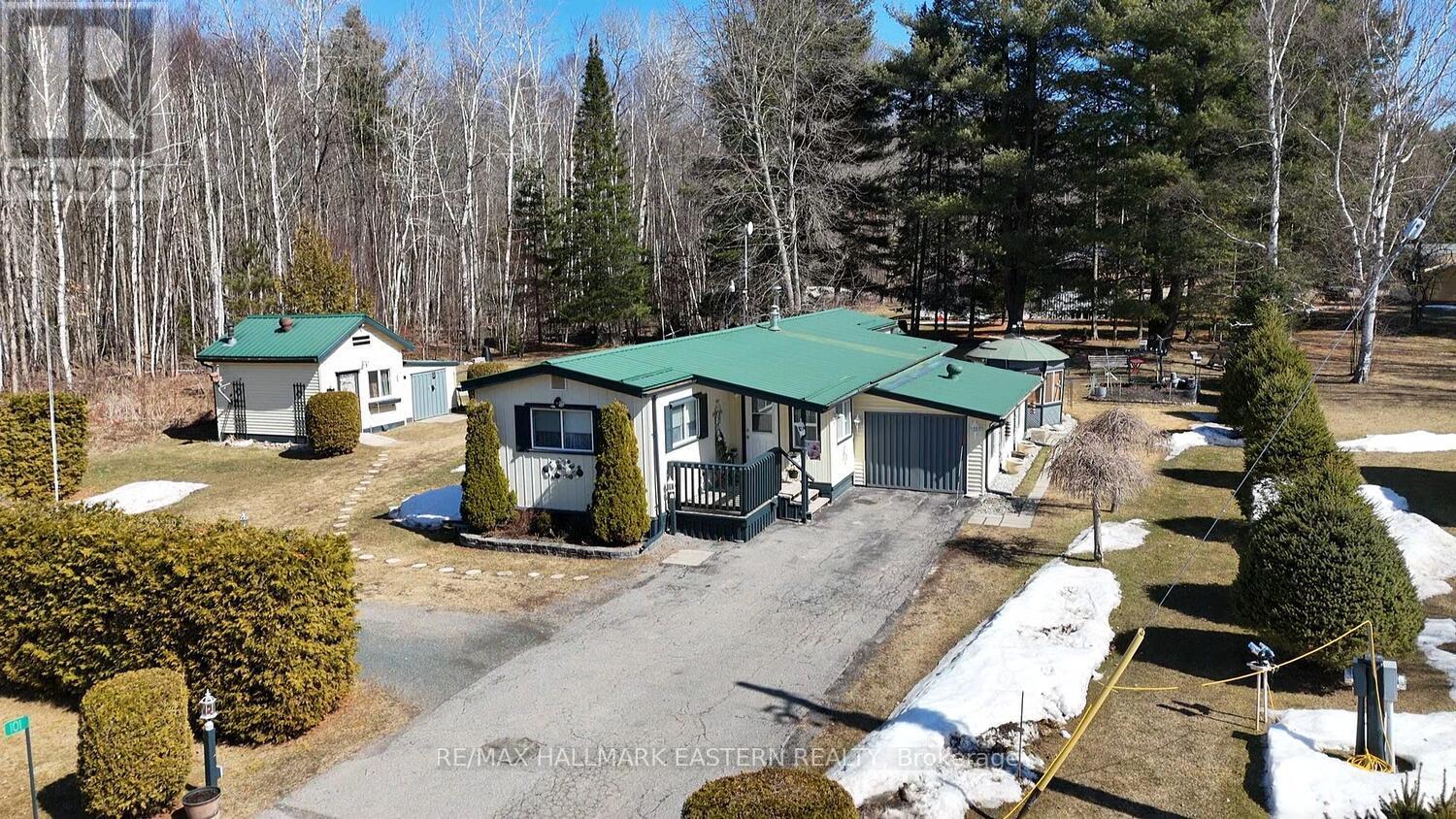 101 Sama Park Road, Havelock-Belmont-Methuen, Ontario  K0L 1Z0 - Photo 2 - X12042937