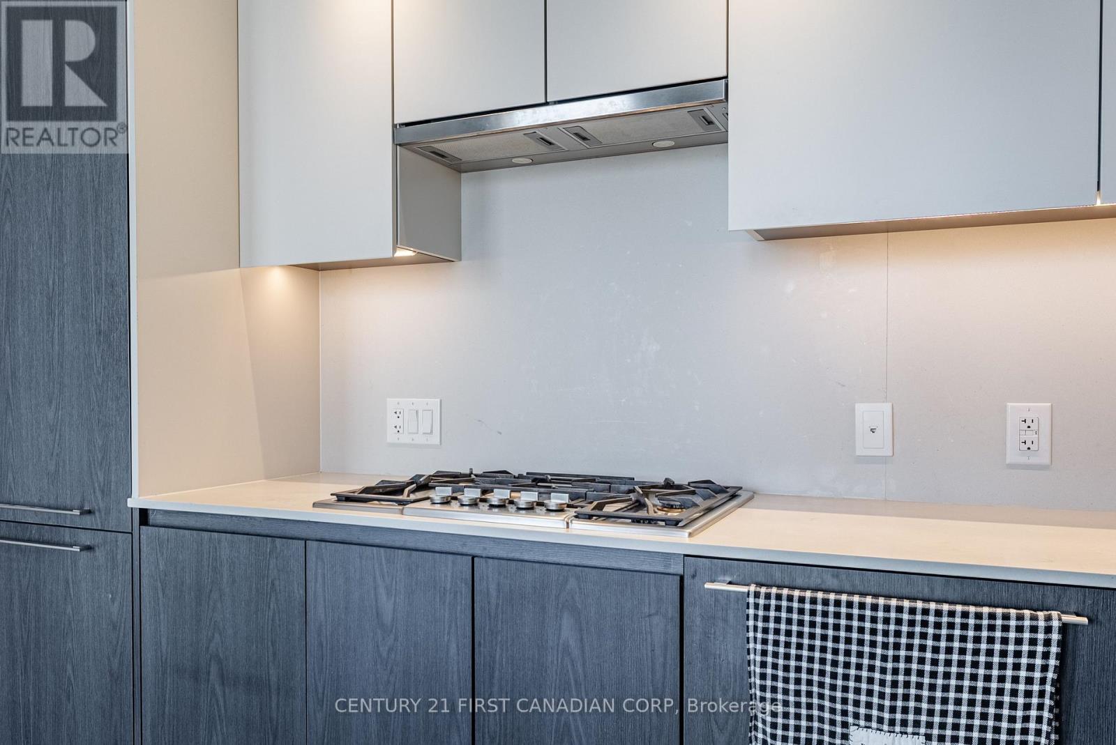 1405 - 81 Wellesley Street E, Toronto, Ontario  M4Y 1C5 - Photo 10 - C12042963
