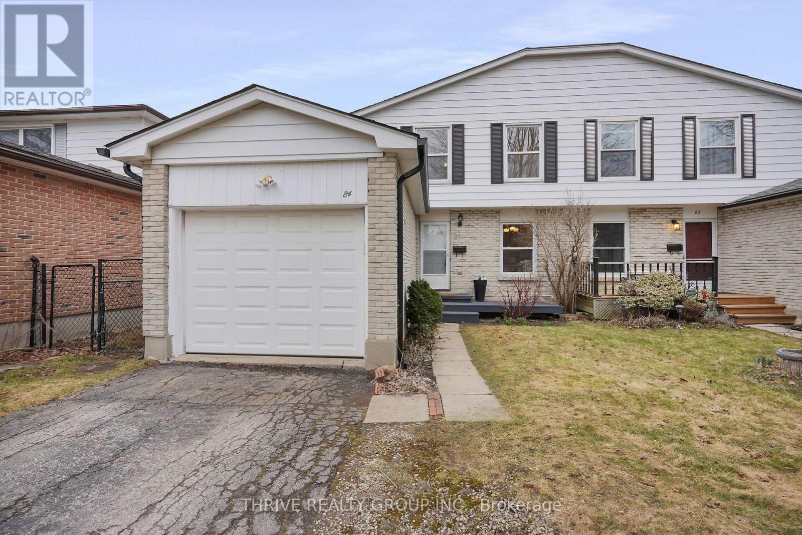 84 Vincent Crescent