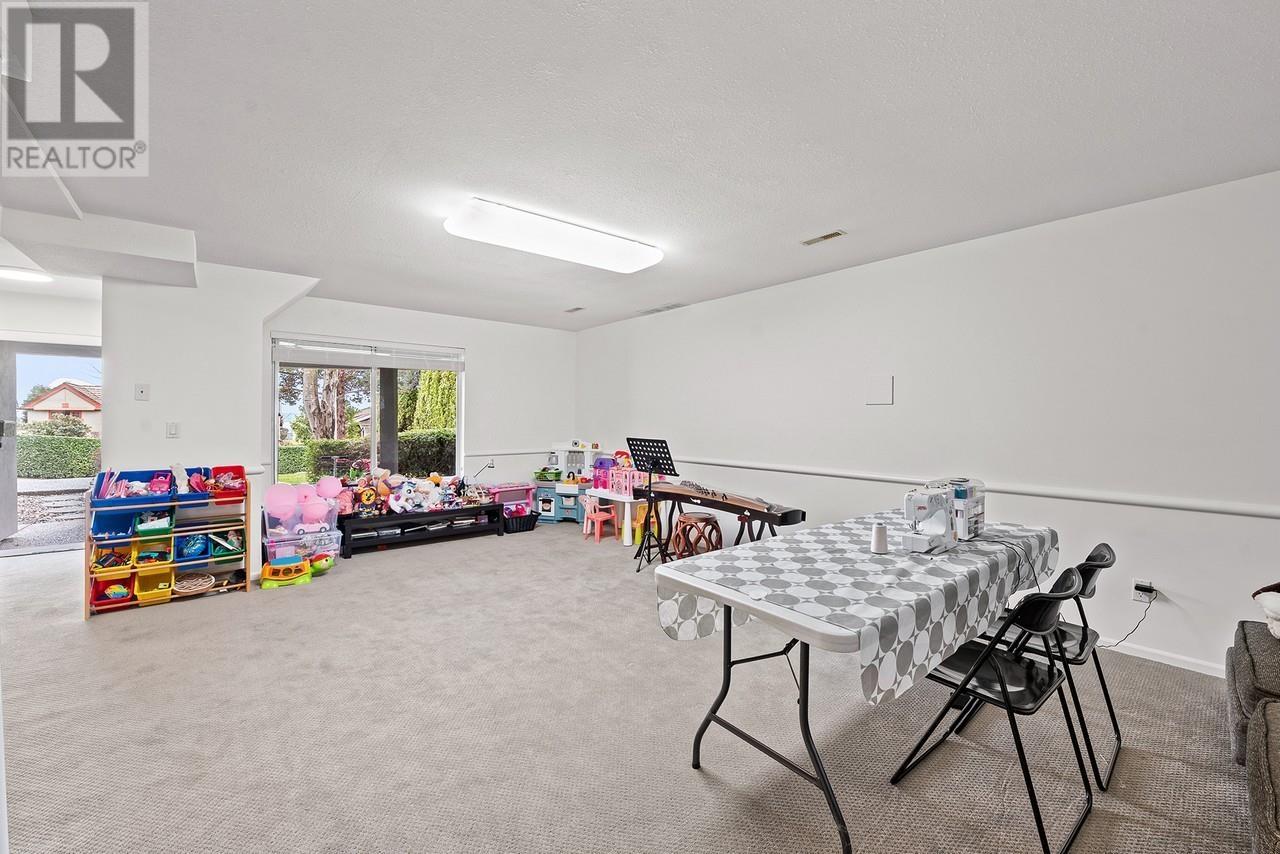 2135 Lawson Avenue, West Vancouver, British Columbia  V7V 2E1 - Photo 36 - R2978471