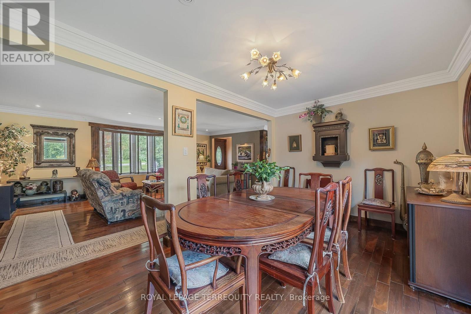 2211 Mildred Avenue, Innisfil, Ontario  L9S 2B9 - Photo 15 - N12040826
