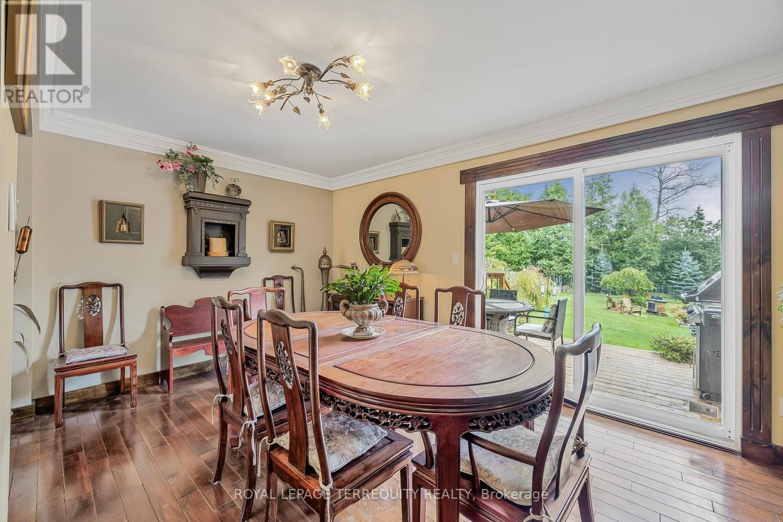 2211 Mildred Avenue, Innisfil, Ontario  L9S 2B9 - Photo 16 - N12040826
