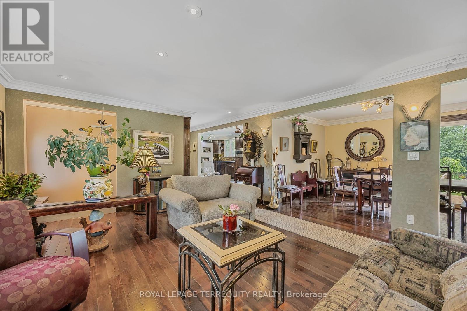 2211 Mildred Avenue, Innisfil, Ontario  L9S 2B9 - Photo 21 - N12040826