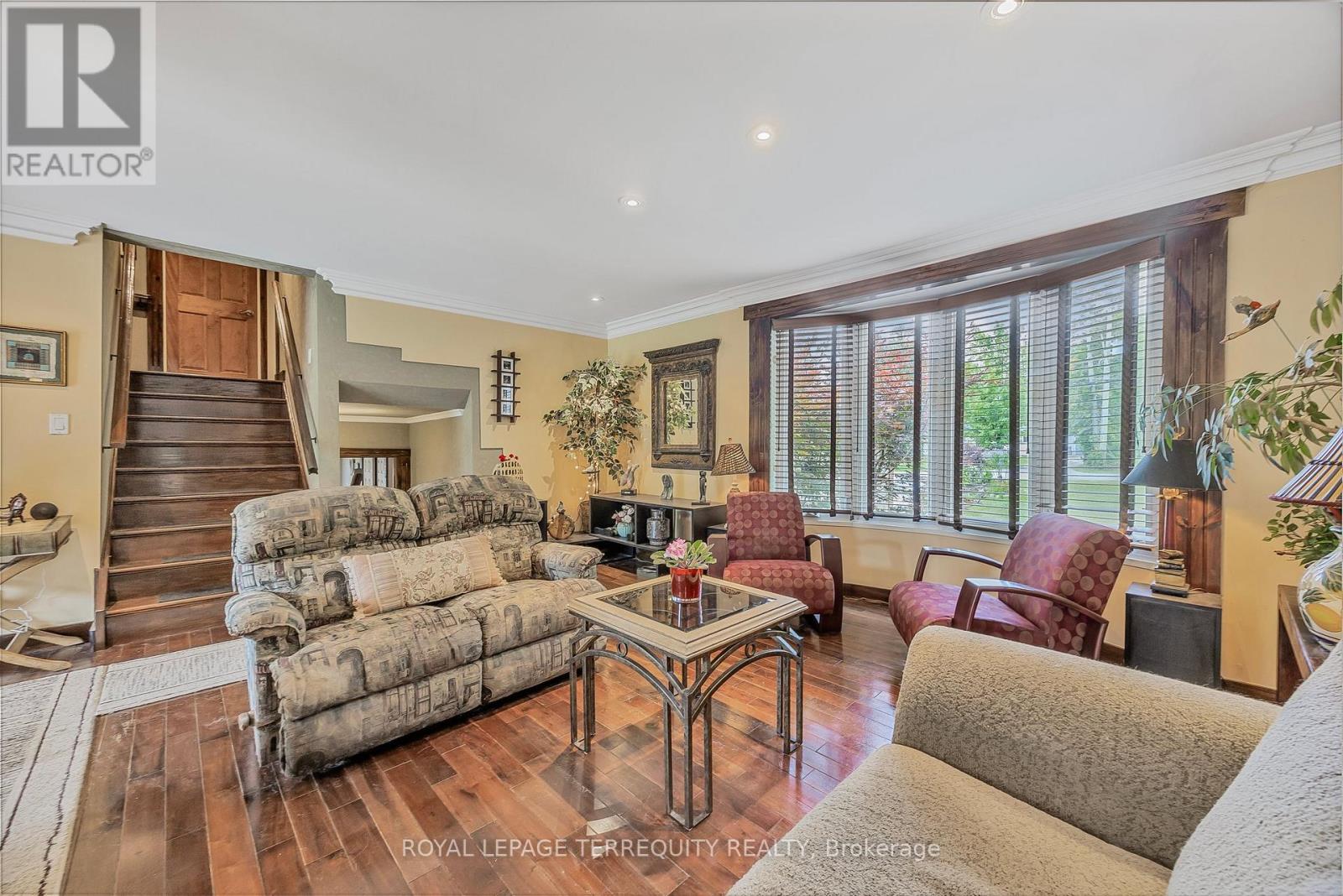 2211 Mildred Avenue, Innisfil, Ontario  L9S 2B9 - Photo 22 - N12040826