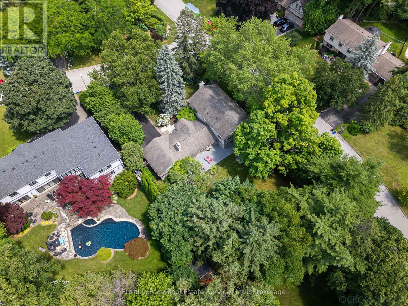 Property at 250 DALEWOOD DRIVE image 1