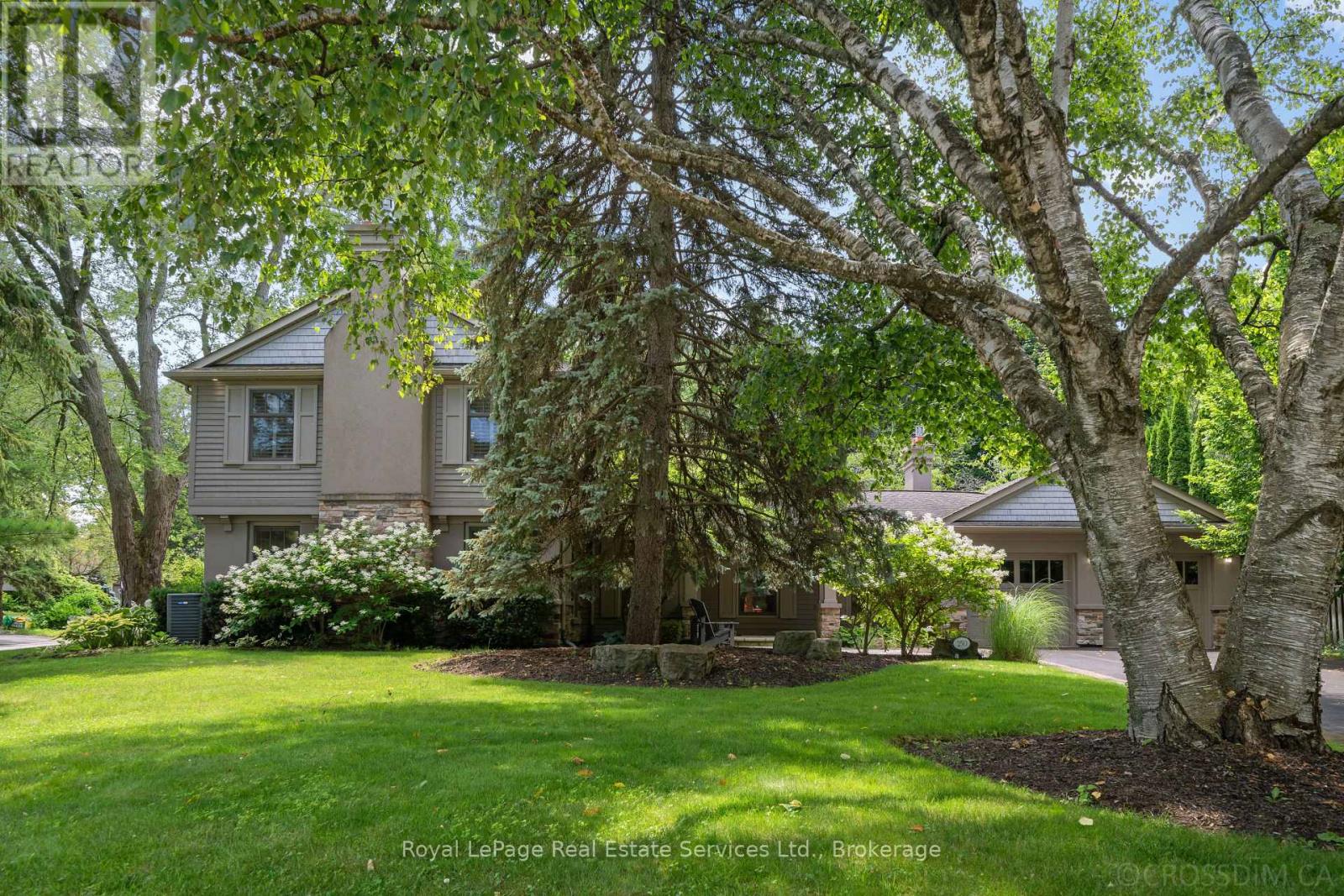Property at 250 DALEWOOD DRIVE image 3