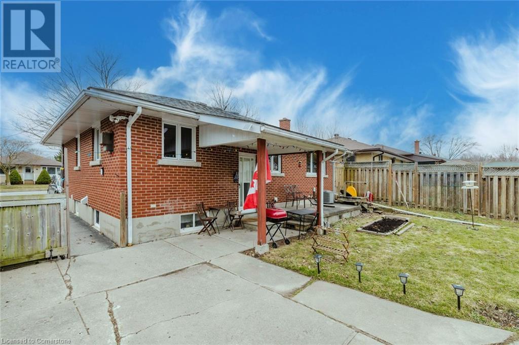 Property at 9 CALGARY Avenue image 5