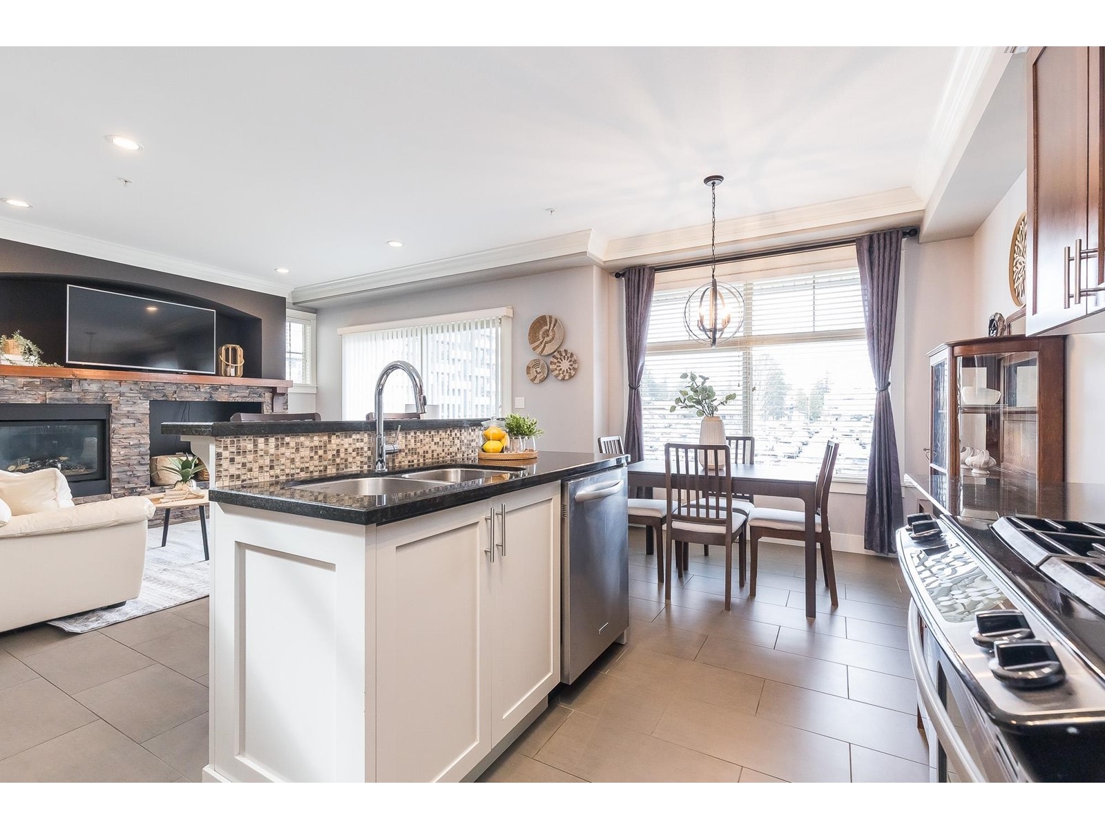 70 22225 50 Avenue, Langley, British Columbia  V2Y 0G7 - Photo 17 - R2975631
