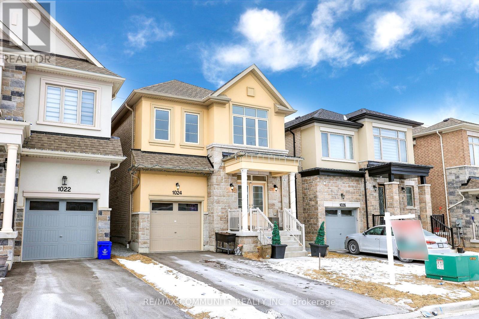 Property at 1024 SKYRIDGE BOULEVARD image 2