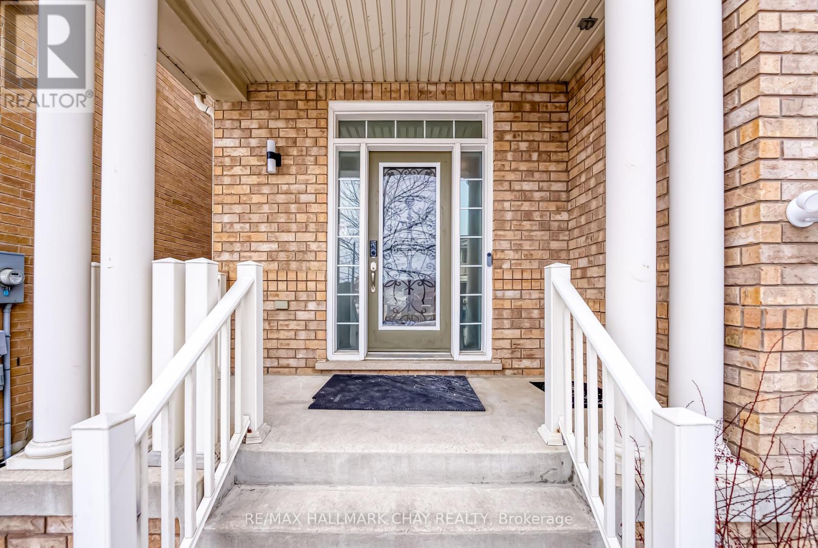 Property at 63 ROSS PATRICK CRESCENT image 3