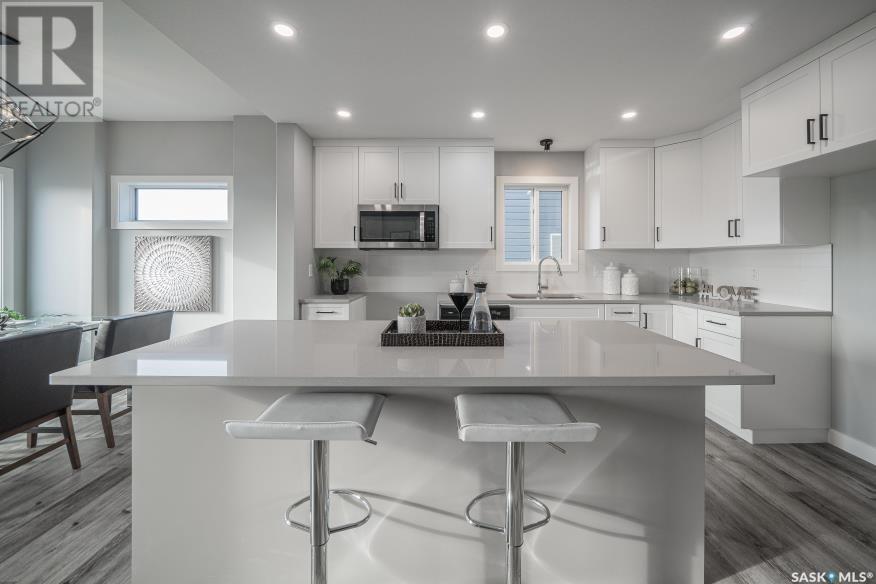 113 Traeger Common, Saskatoon, Saskatchewan  S7V 1R3 - Photo 3 - SK999762