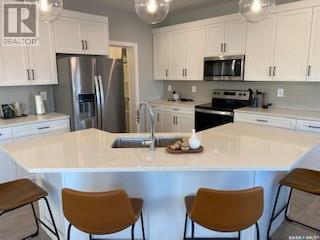 Property at 118 Katz AVENUE image 3