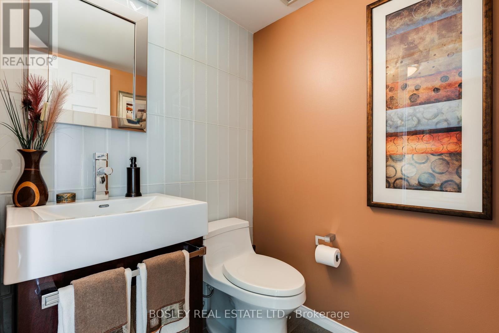 2006 - 10 Queens Quay W, Toronto, Ontario  M5J 2R9 - Photo 12 - C12038470