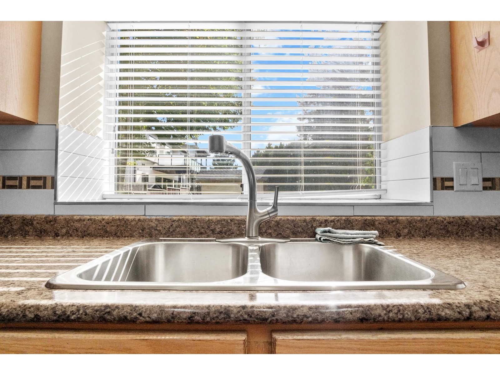 12236 67a Avenue, Surrey, British Columbia  V3W 0L9 - Photo 17 - R2968917