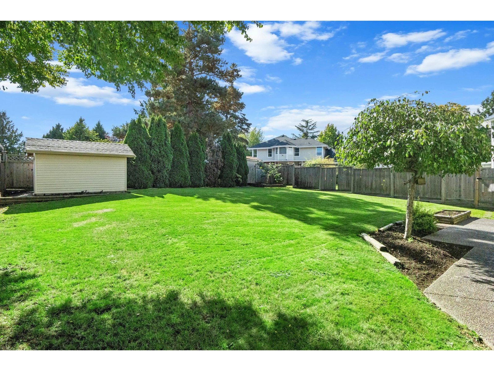12236 67a Avenue, Surrey, British Columbia  V3W 0L9 - Photo 7 - R2968917