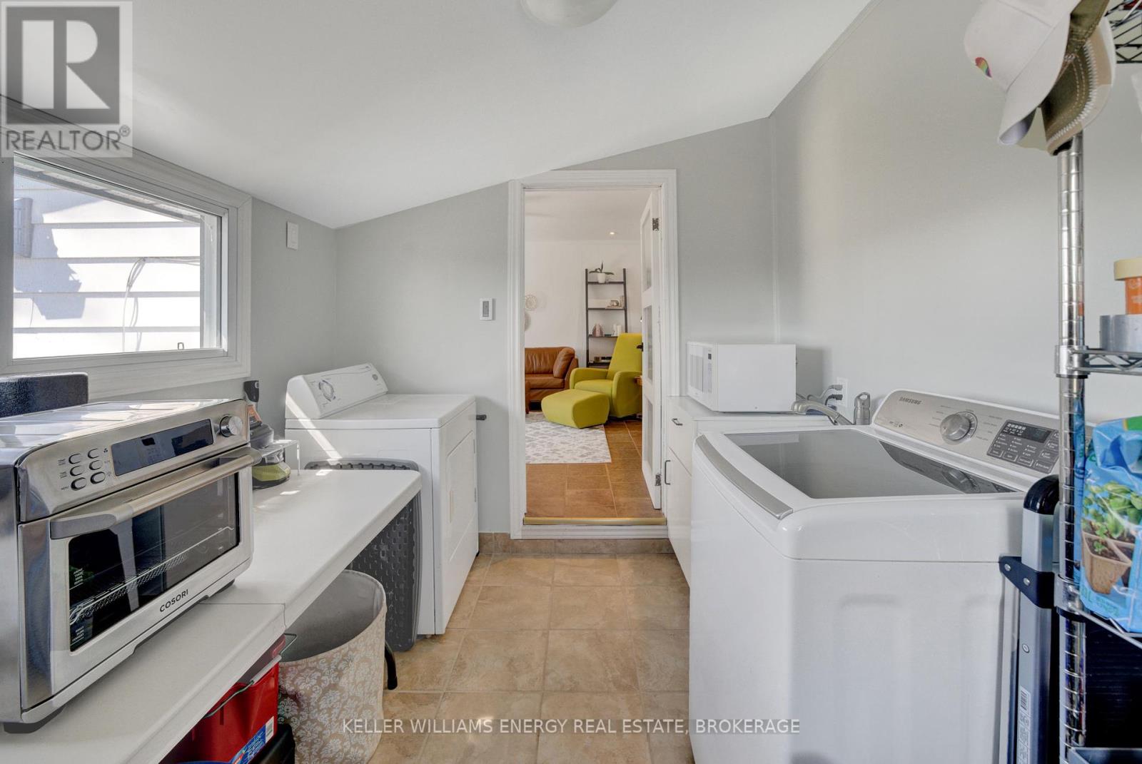 18617 Loyalist Parkway, Prince Edward County, Ontario  K0K 2J0 - Photo 22 - X12043101