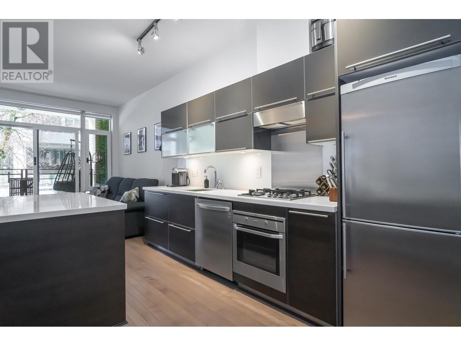 201 1252 Hornby Street, Vancouver, British Columbia  V6Z 0A3 - Photo 4 - R2982292