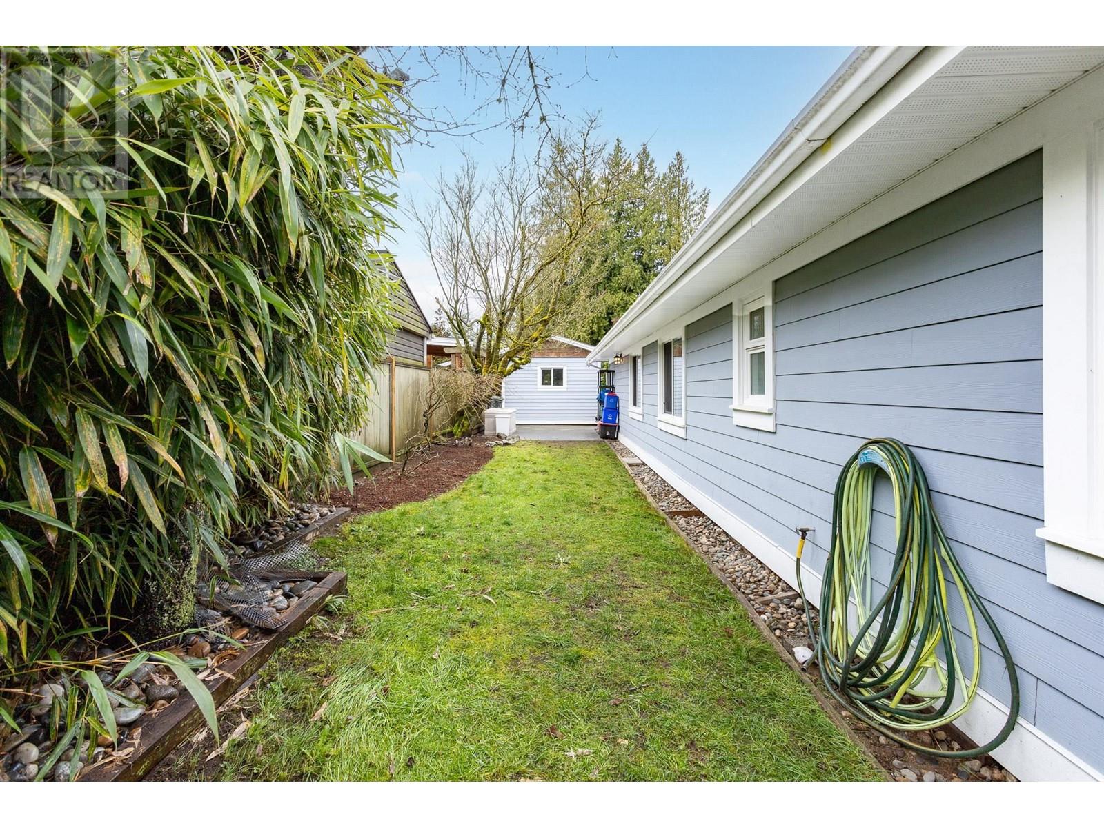 19588 117b Avenue, Pitt Meadows, British Columbia  V3Y 1G8 - Photo 18 - R2982313