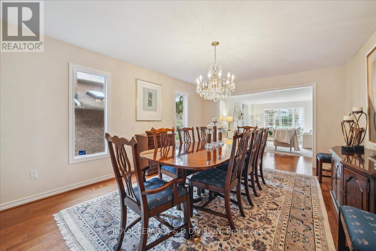 2 Ivor Road, Toronto, Ontario  M4N 2H4 - Photo 11 - C12043128