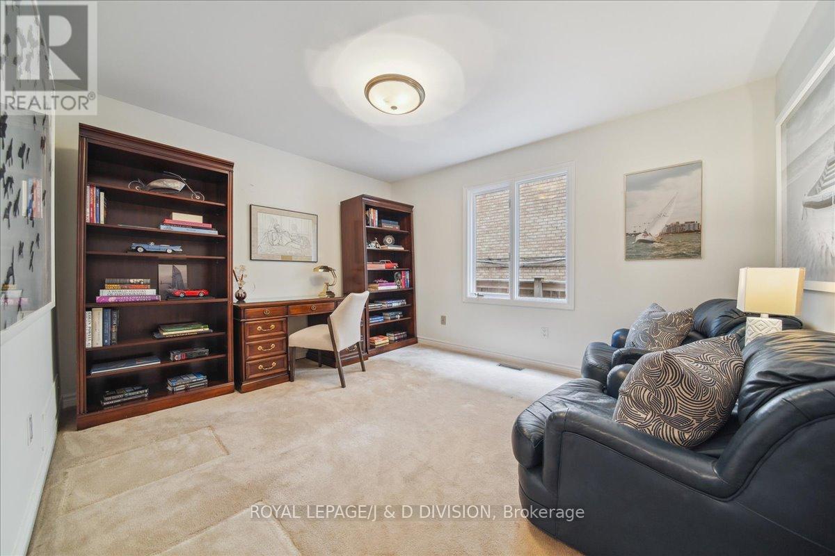 2 Ivor Road, Toronto, Ontario  M4N 2H4 - Photo 13 - C12043128