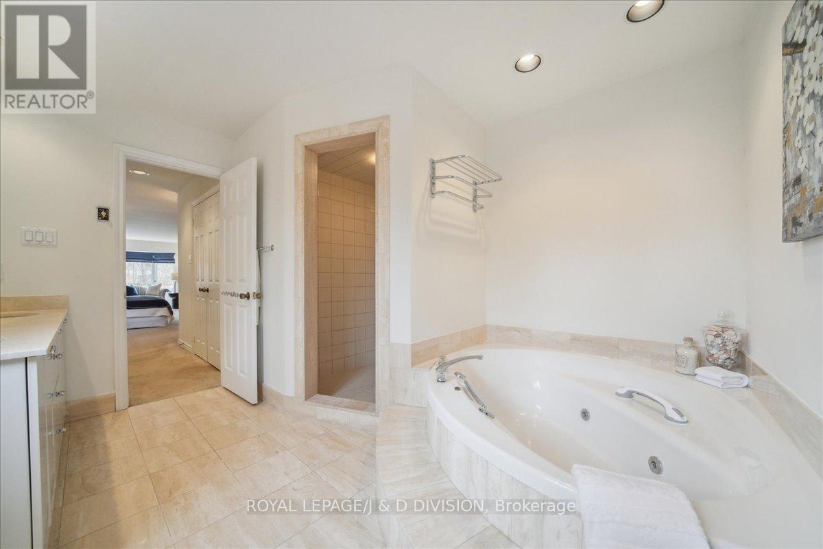 2 Ivor Road, Toronto, Ontario  M4N 2H4 - Photo 30 - C12043128