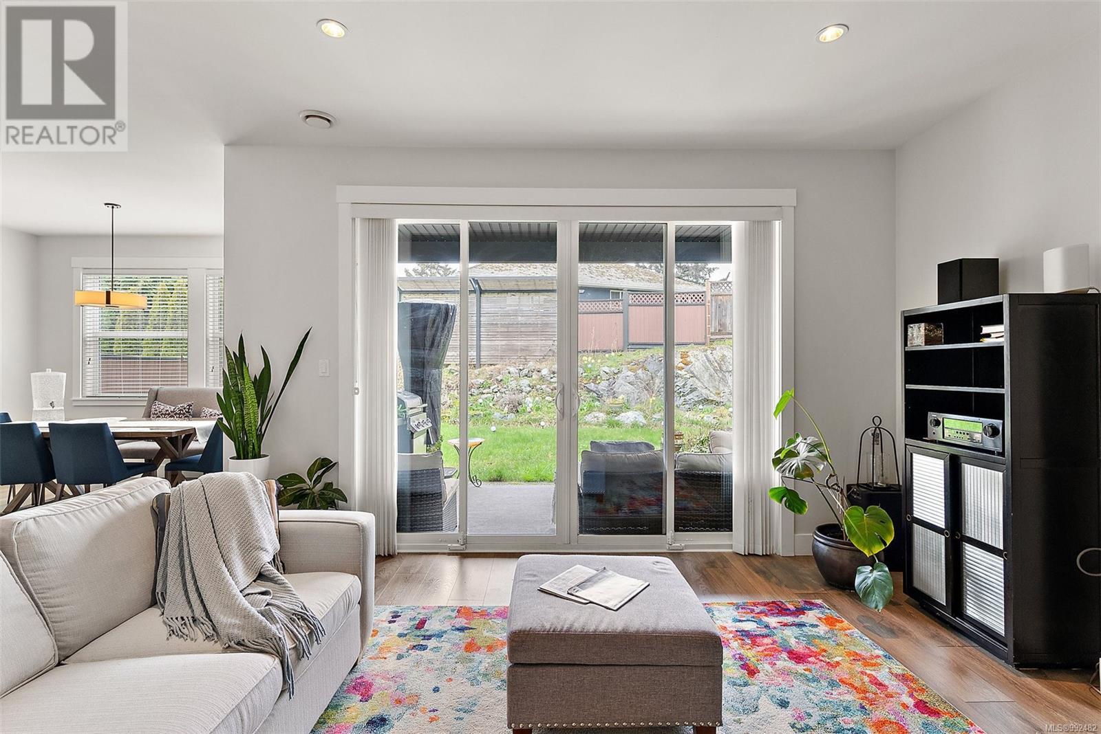 Property at 197 Bellamy Link image 2